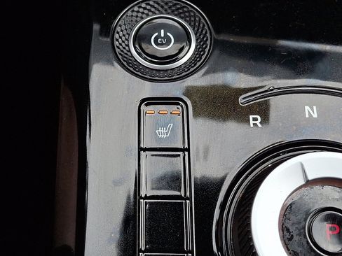 Used 2023 Kia Niro Wind FWD image 25