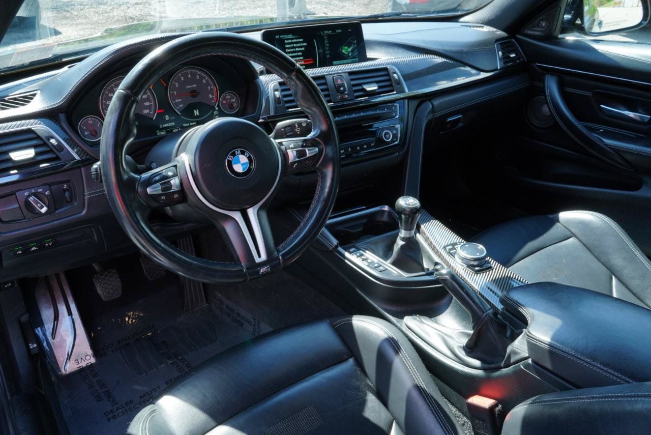 Used 2016 BMW M4 Coupe w/ Executive Package RWD image 25