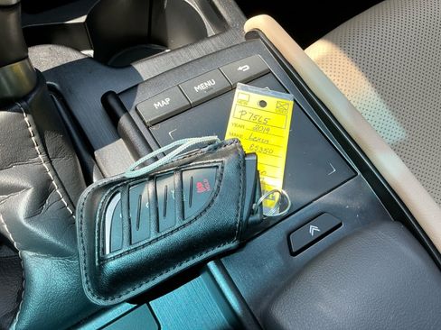 Used 2019 Lexus ES 350 w/ Premium Package FWD image 38