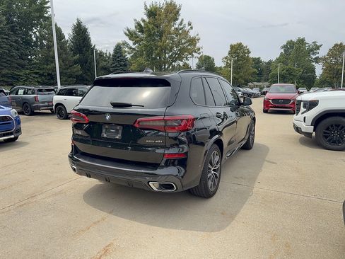 Used 2019 BMW X5 xDrive40i w/ M Sport Package AWD/4WD image 3