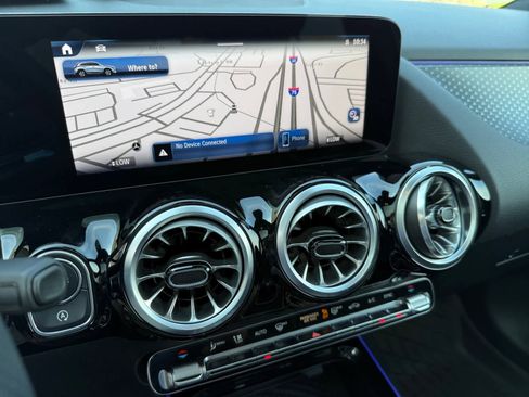 Certified 2024 Mercedes-Benz GLA 250 image 18