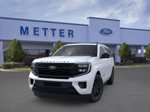 New 2025 Ford Expedition Platinum w/ Stealth Performance Package image 34