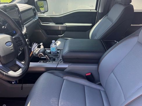 Used 2025 Ford F150 Lariat w/ Equipment Group 501A Mid AWD/4WD image 7