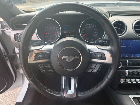 Used 2022 Ford Mustang Premium RWD image 19