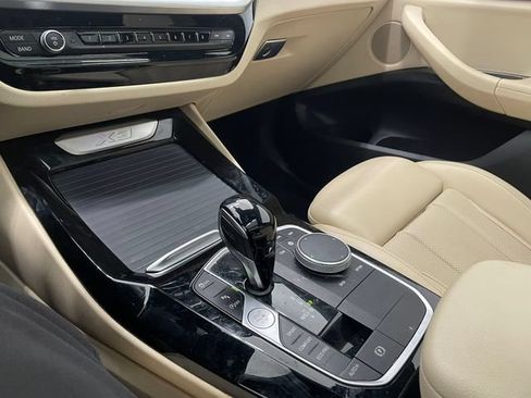 Used 2022 BMW X3 sDrive30i w/ Premium Package 2 (ZPA) RWD image 39