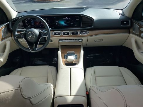 Used 2024 Mercedes-Benz GLE 450 4MATIC image 14