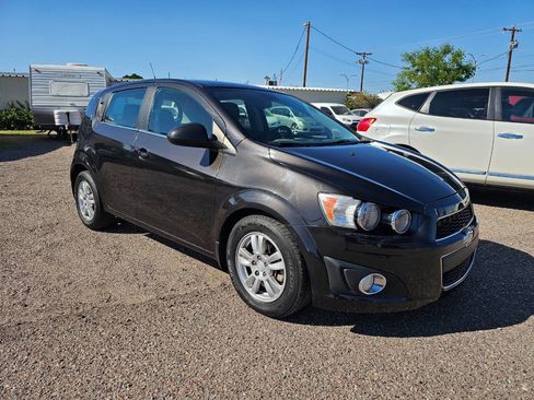 Used 2013 Chevrolet Sonic LT image 1