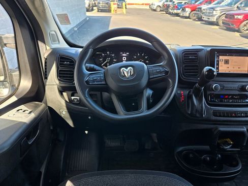Used 2023 RAM ProMaster 2500 FWD image 32