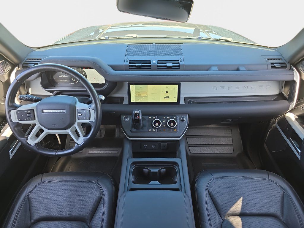 Certified 2024 Land Rover Defender 110 S AWD/4WD image 9