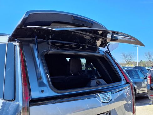 Used 2024 Cadillac Escalade V w/ LPO, Floor Liner Package image 12