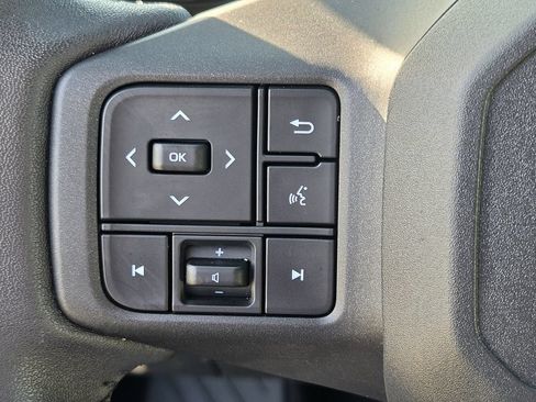 Used 2026 Toyota RAV4 XLE Premium FWD image 24