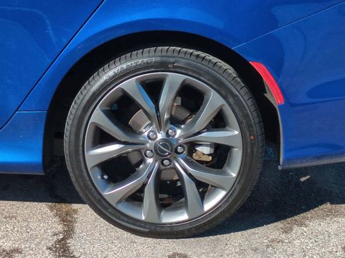 Used 2016 Chrysler 200 S image 14