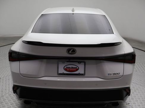 Used 2024 Lexus IS 300 w/ Comfort Package RWD image 10