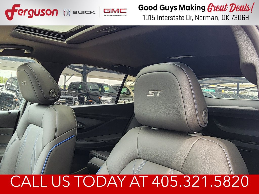 New 2026 Buick Envista Sport Touring w/ Convenience I Package FWD image 15