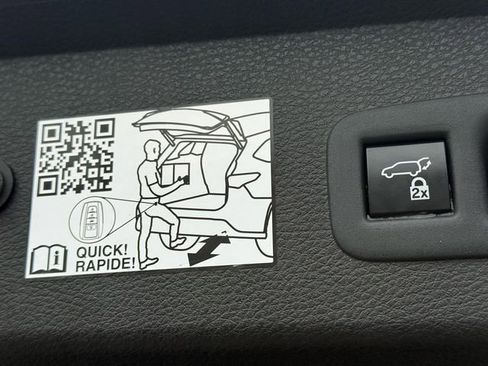 Certified 2024 Toyota Sienna XLE image 43