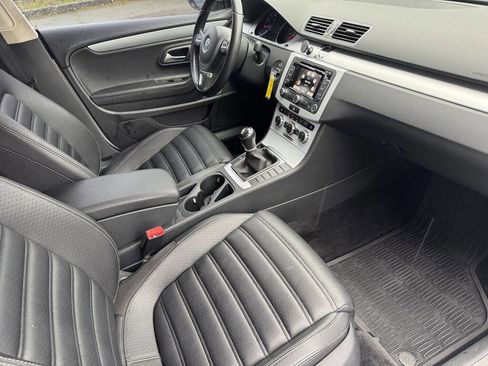 Used 2015 Volkswagen CC Sport image 18