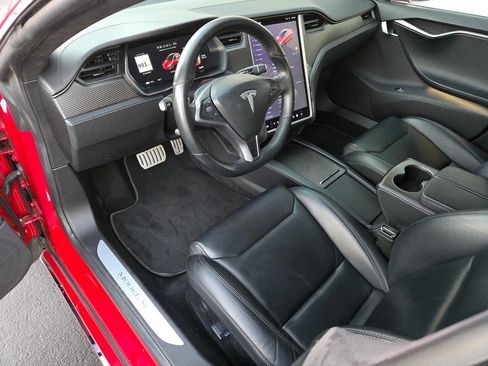 Used 2019 Tesla Model S Performance image 18
