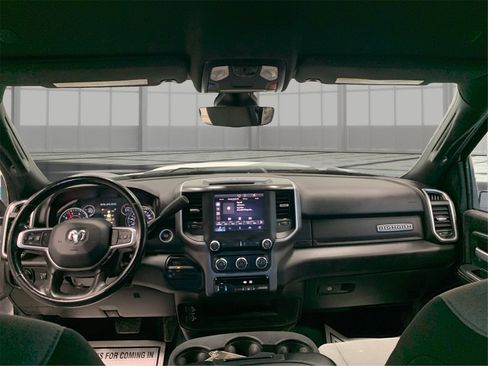 Used 2024 RAM 3500 Big Horn image 11