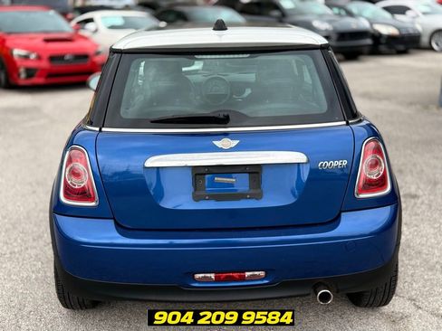 Used 2013 MINI Cooper Hardtop FWD image 3