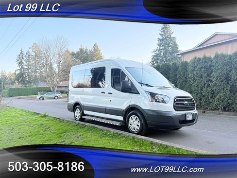 Used 2018 Ford Transit 150 XL image 9
