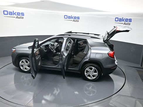 Used 2020 GMC Terrain SLE w/ Driver Convenience Package image 59