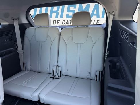 New 2026 Kia Sorento X-Line EX image 17