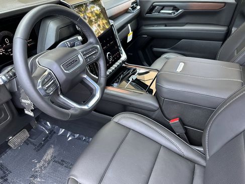 Certified 2026 GMC Yukon Denali w/ Sun & Power Step Package AWD/4WD image 10