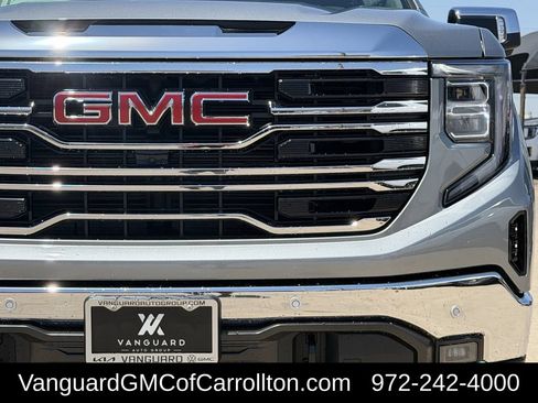New 2026 GMC Sierra 1500 SLT AWD/4WD image 8