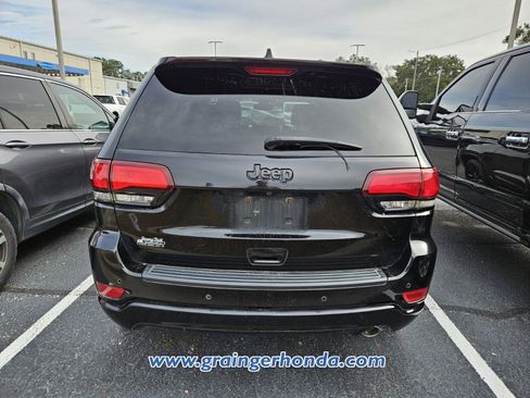 Used 2019 Jeep Grand Cherokee Altitude image 8