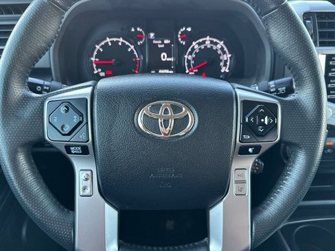 Used 2024 Toyota 4Runner SR5 image 15
