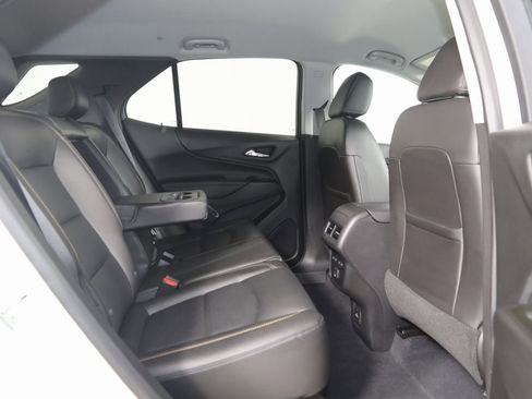 Used 2021 Chevrolet Equinox Premier image 14