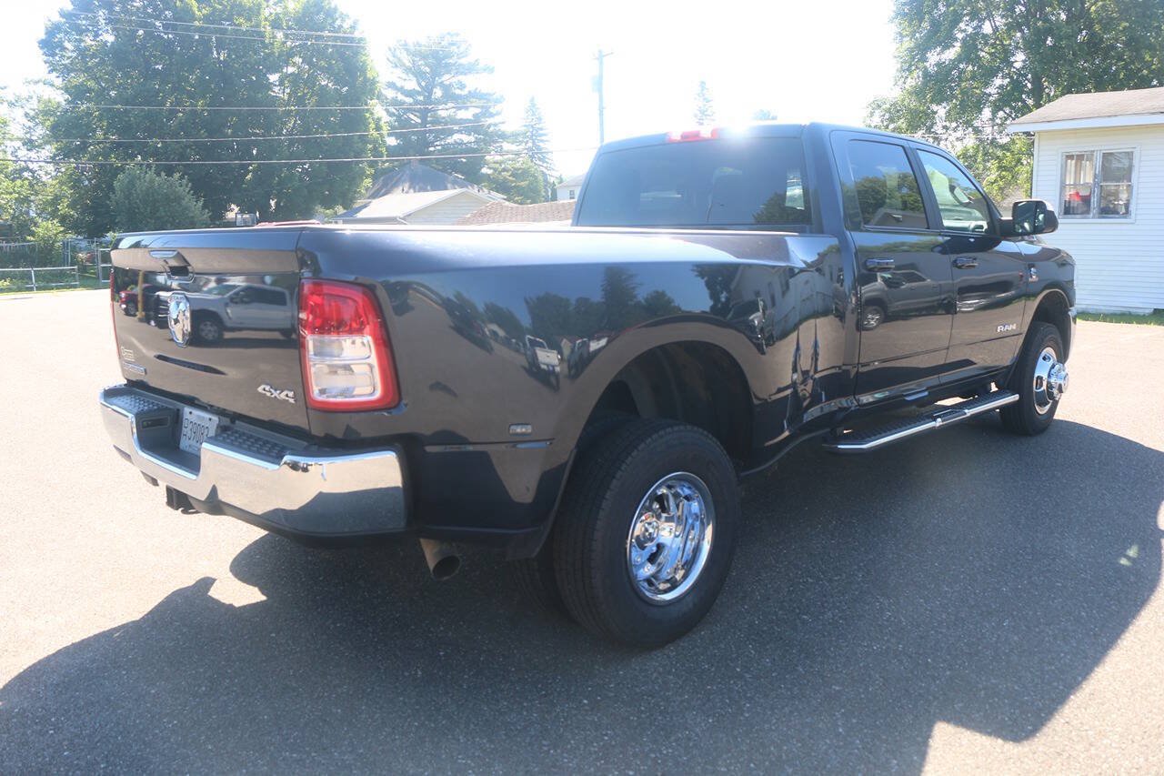 Used 2022 RAM 3500 Big Horn AWD/4WD image 6