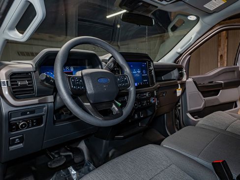 Used 2025 Ford F150 XL w/ Equipment Group 103A High image 12