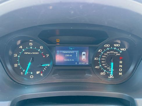 Used 2015 Ford Explorer FWD image 13