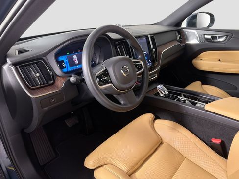 Certified 2023 Volvo XC60 B5 Ultimate w/ Protection Package Premier FWD image 10