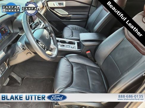 Used 2022 Ford Explorer Platinum w/ Equipment Group 601A image 13