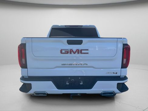 Used 2022 GMC Sierra 1500 AT4 AWD/4WD image 6