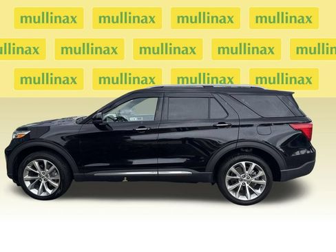 Used 2023 Ford Explorer Platinum w/ Premium Technology Package AWD/4WD image 7