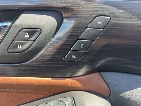 Used 2020 Chevrolet Traverse High Country w/ LPO, Floor Liner Package image 16