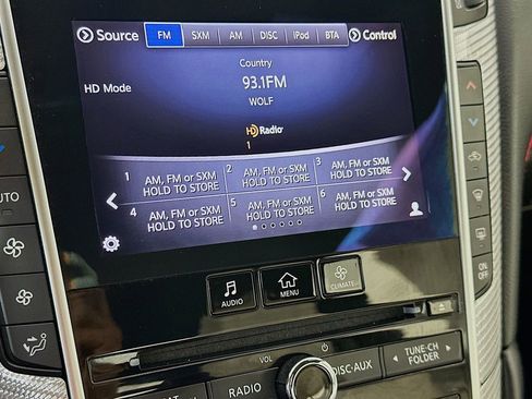 Used 2017 INFINITI Q60 Red Sport 400 RWD image 17