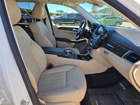 Used 2018 Mercedes-Benz GLE 350 4MATIC image 11