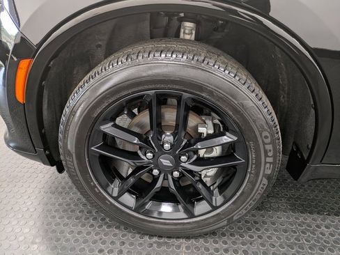 Used 2024 Dodge Durango GT image 7