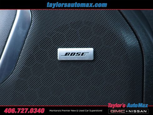 Used 2024 Chevrolet Suburban High Country image 34