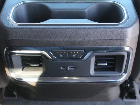 Used 2023 GMC Sierra 1500 SLT image 21