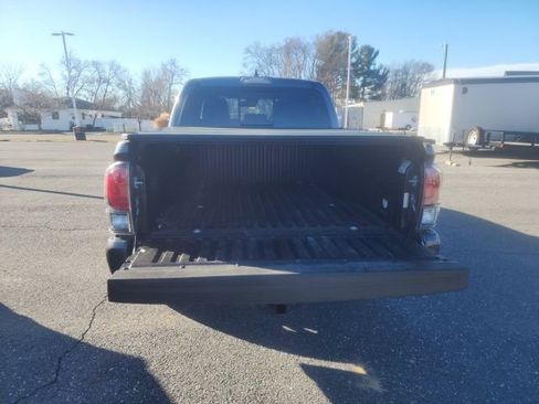 Used 2021 Toyota Tacoma Limited w/ Nightshade Package image 8