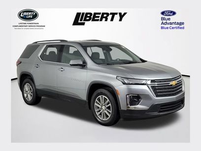 Used 2023 Chevrolet Traverse LT