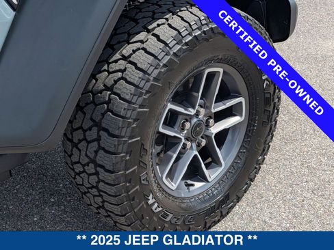 Used 2025 Jeep Gladiator Mojave w/ Safety Group image 12