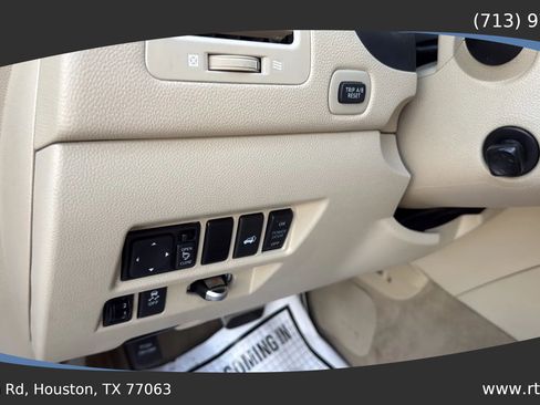 Used 2015 INFINITI QX70 3.7 w/ Premium Package image 21