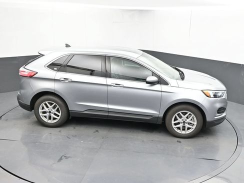 Used 2024 Ford Edge SEL AWD/4WD image 23