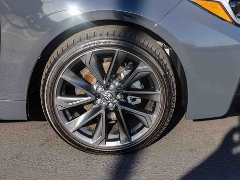 Certified 2024 Toyota Corolla SE FWD image 9